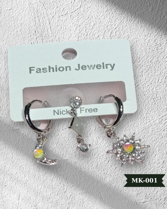 Taşlı Ay ve Çiçek Detaylı Küpe