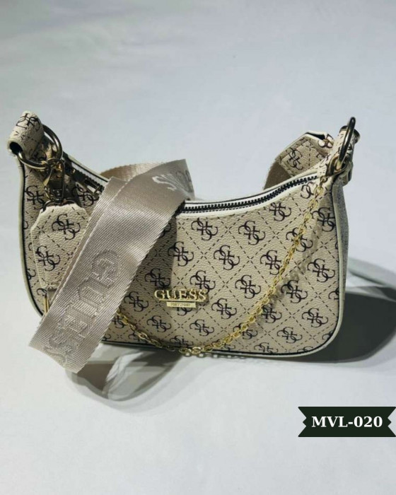 Guess Zincirli Omuz Çanta