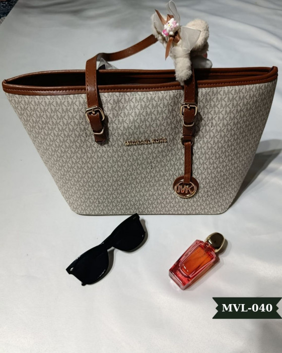 Louis Vuıtton Büyük Boy Çanta